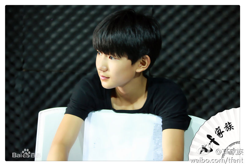 王源(Roy)小时候素颜照相册