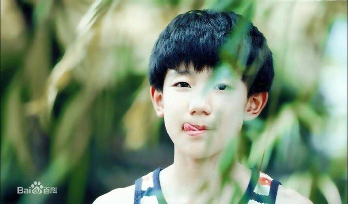 王源(Roy)小时候素颜照相册