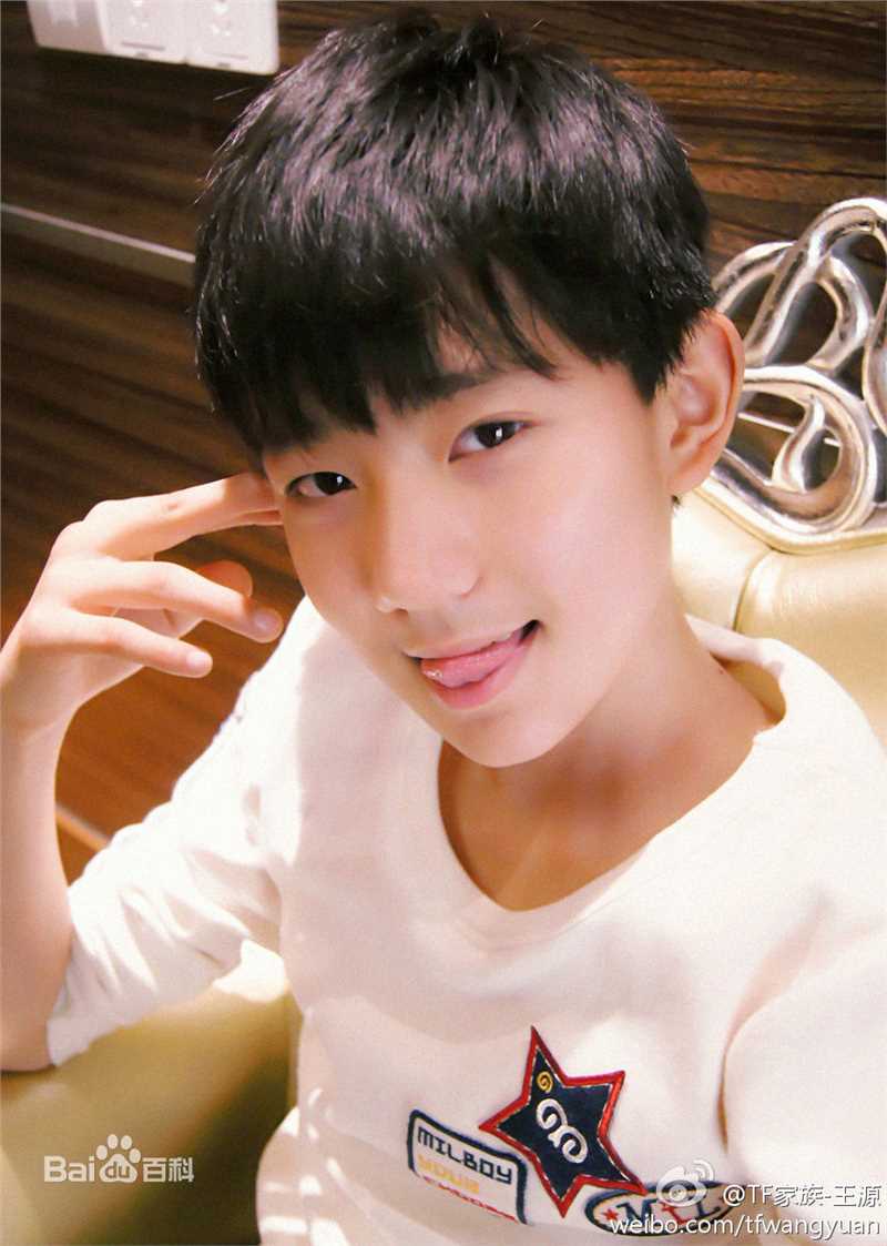 王源(Roy)小时候素颜照相册