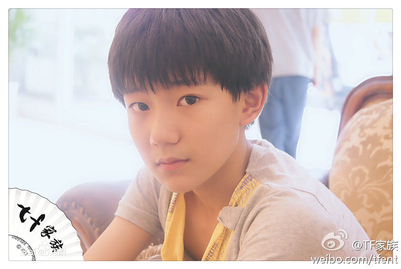 王源(Roy)小时候素颜照相册