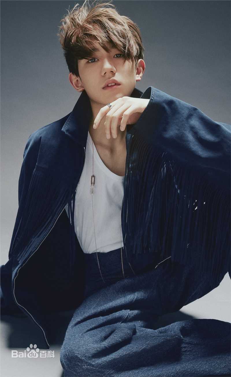 最优质王源(Roy)生活照