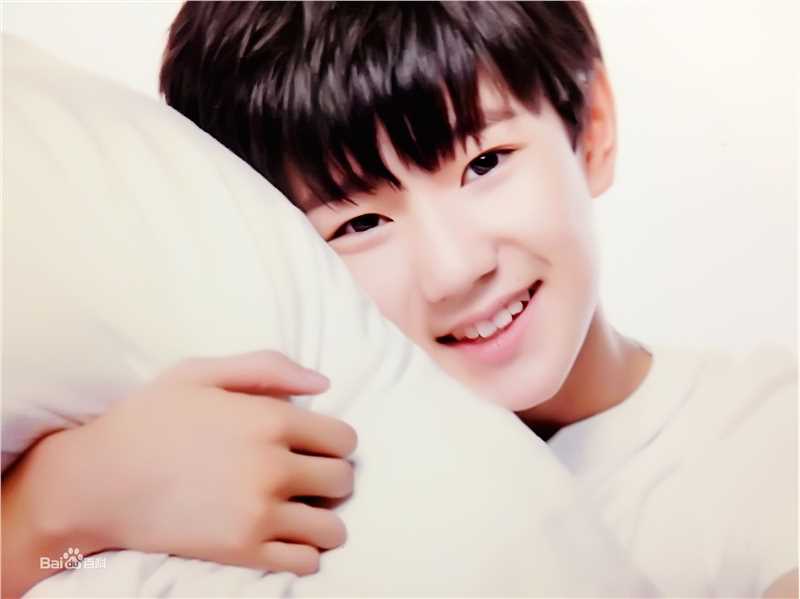 最优质王源(Roy)生活照