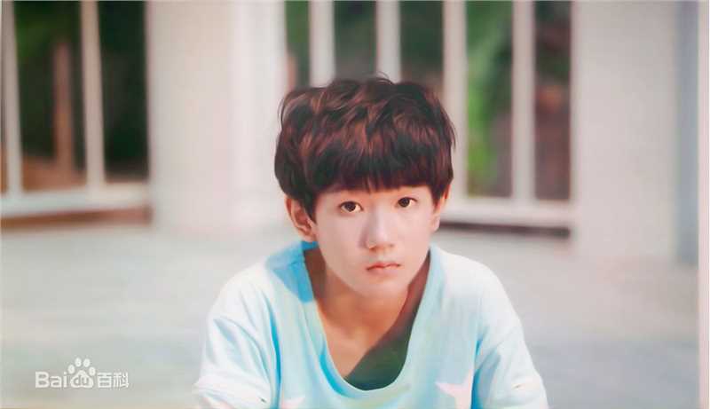 王源(Roy)最新爱出发官方壁纸