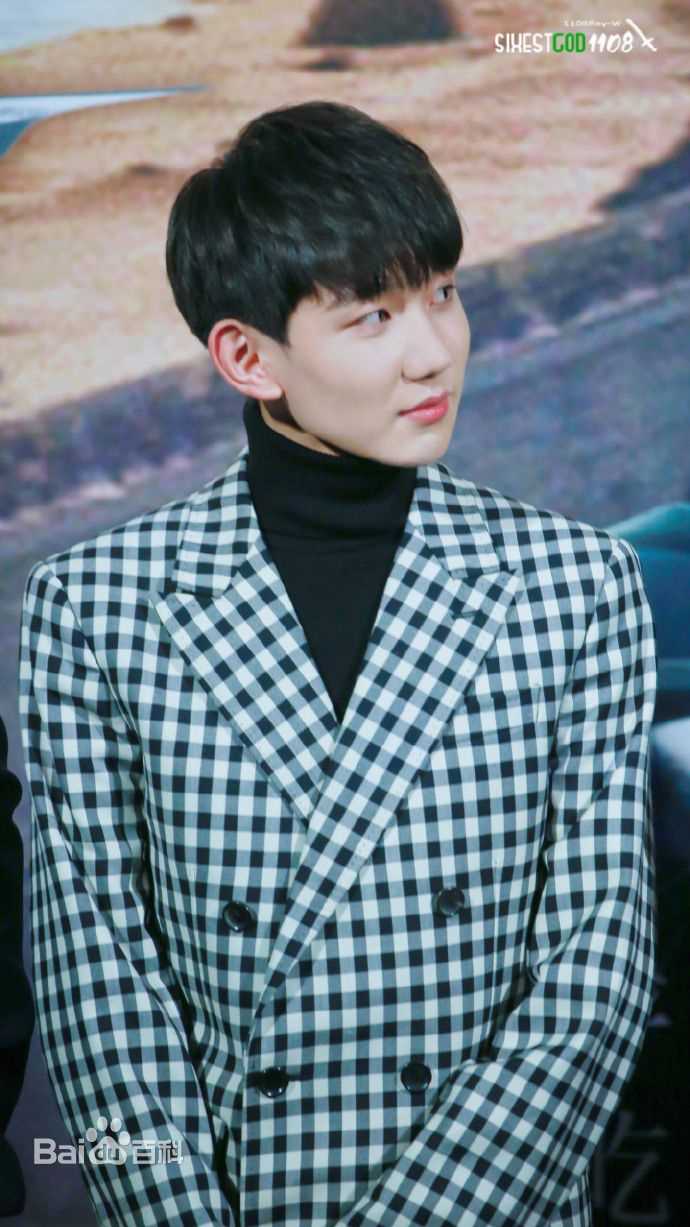 王源(Roy)160929爵迹首映礼性感图片图集