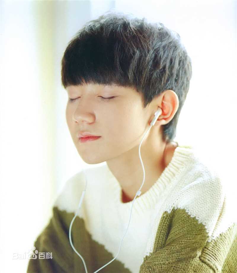 王源(Roy)最全2016官方台历壁纸