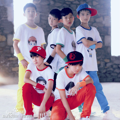 最优质王源(Roy)生活照