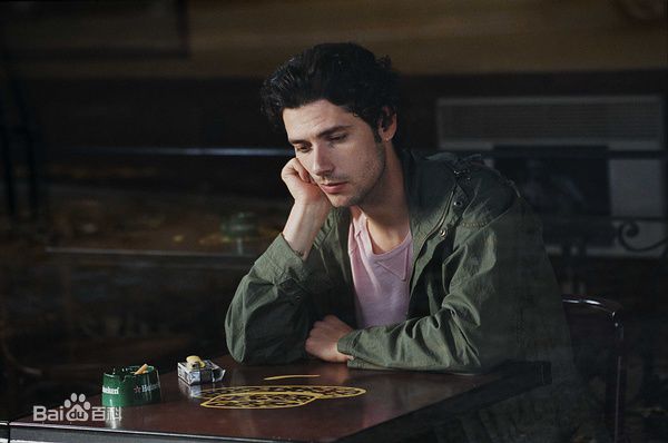 梅尔维尔·珀波(Melvil Poupaud)电影最新剧照