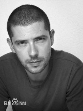 高清梅尔维尔·珀波(Melvil Poupaud)图片