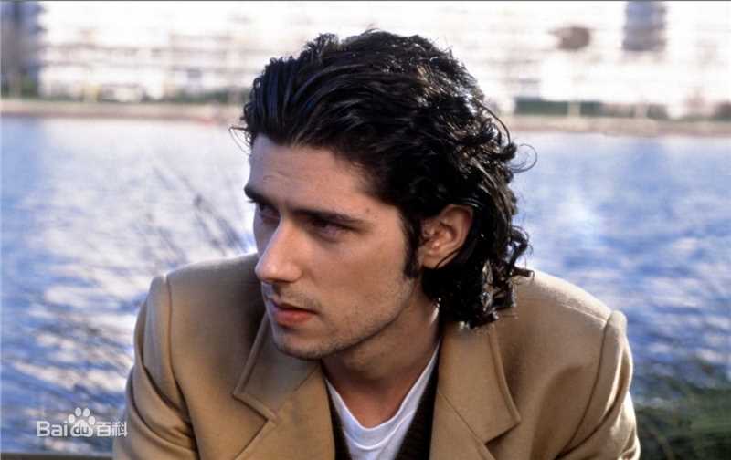 梅尔维尔·珀波(Melvil Poupaud)精彩图册