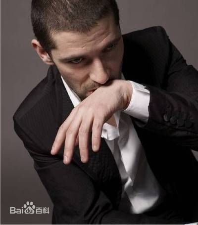 梅尔维尔·珀波(Melvil Poupaud)精彩图册