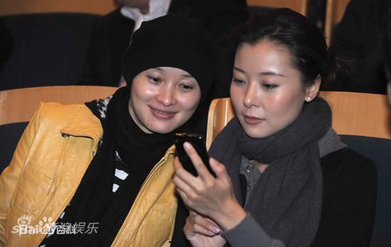 吴越(wuyue)出席活动素颜照相册