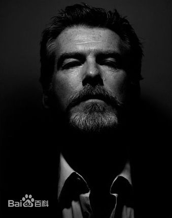 精选皮尔斯·布鲁斯南(Pierce Brosnan)精彩图册