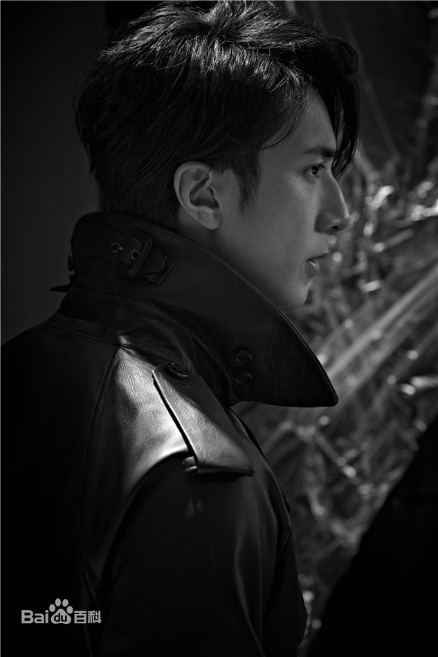 吴尊(Chun Wu)最新黑白图集