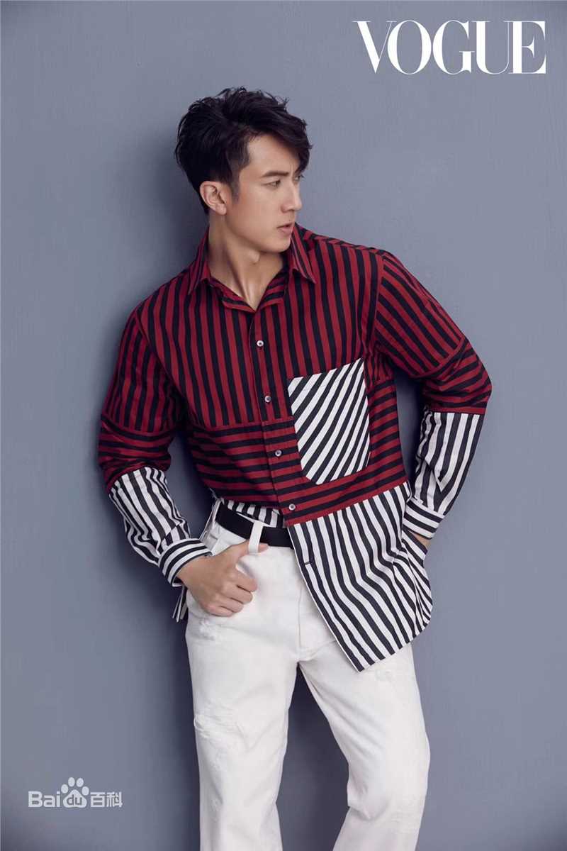 最新吴尊(Chun Wu)在《VOGUE FNO》中的壁纸