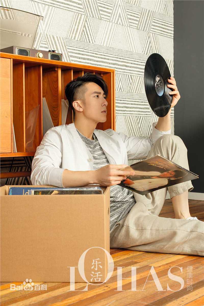 最新吴尊(Chun Wu)在201707《乐活》中的图集