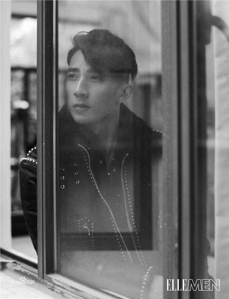 最新吴尊(Chun Wu)在《ELLEMEN》中的图集