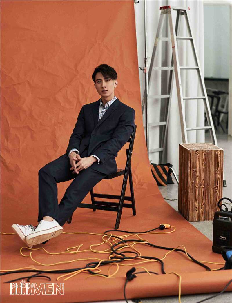 最新吴尊(Chun Wu)在《ELLEMEN》中的图集