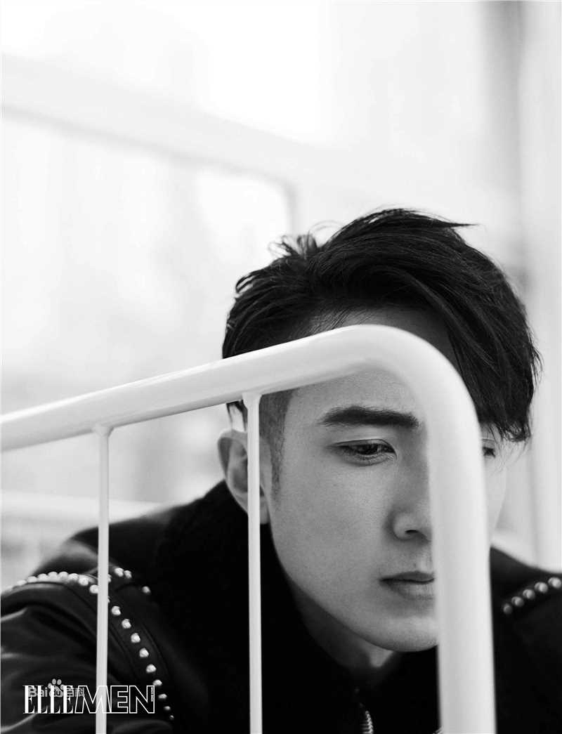 最新吴尊(Chun Wu)在《ELLEMEN》中的图集