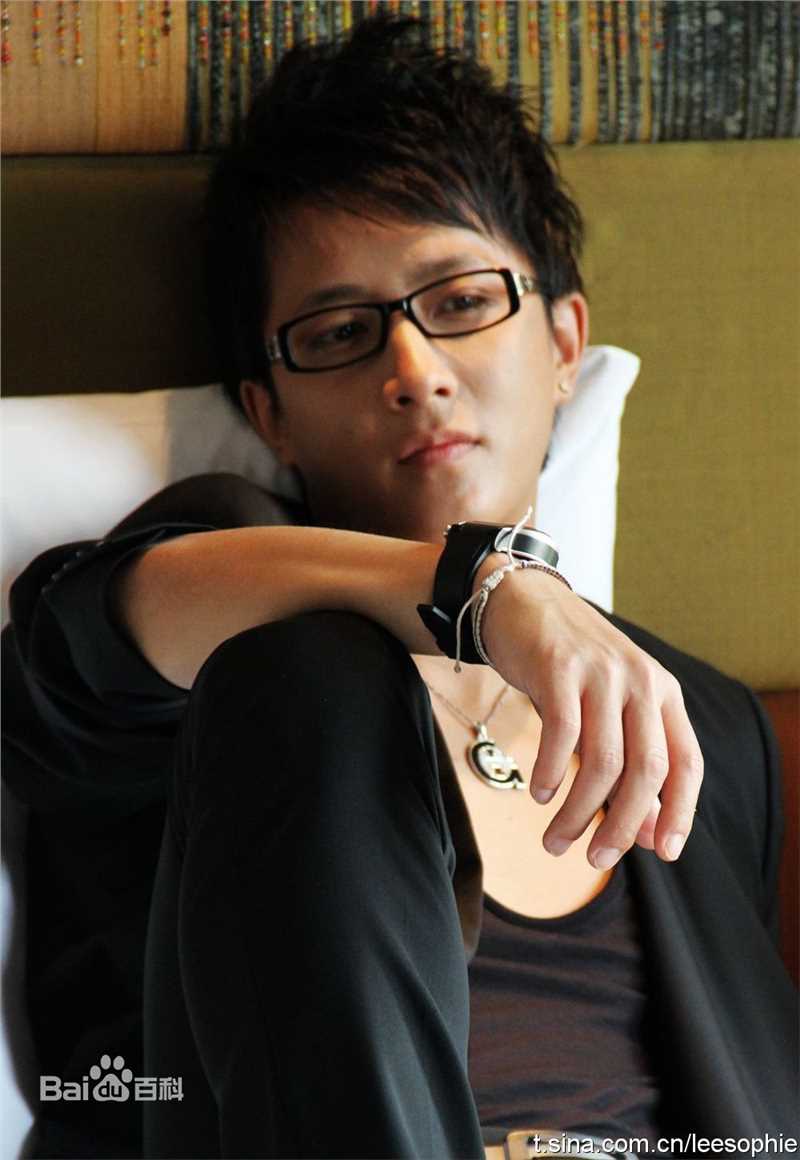 韩庚(Han Geng)最全杂志（一）壁纸