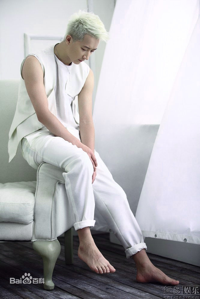 韩庚(Han Geng)最全杂志（一）壁纸