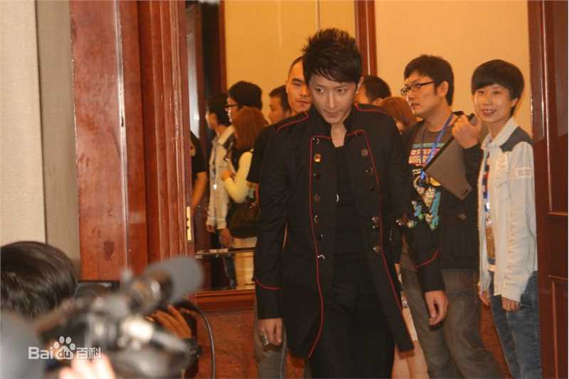 韩庚(Han Geng)活动照（一）壁纸壁纸