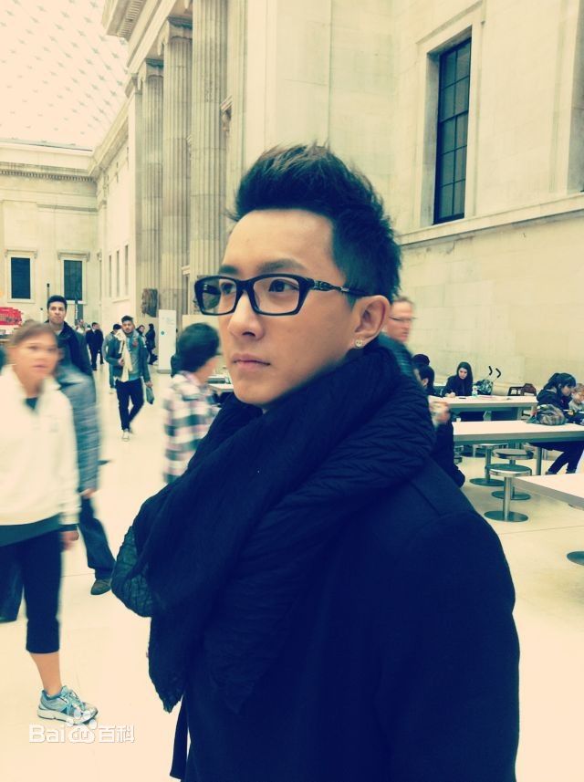 韩庚(Han Geng)2012英国行生活照相册