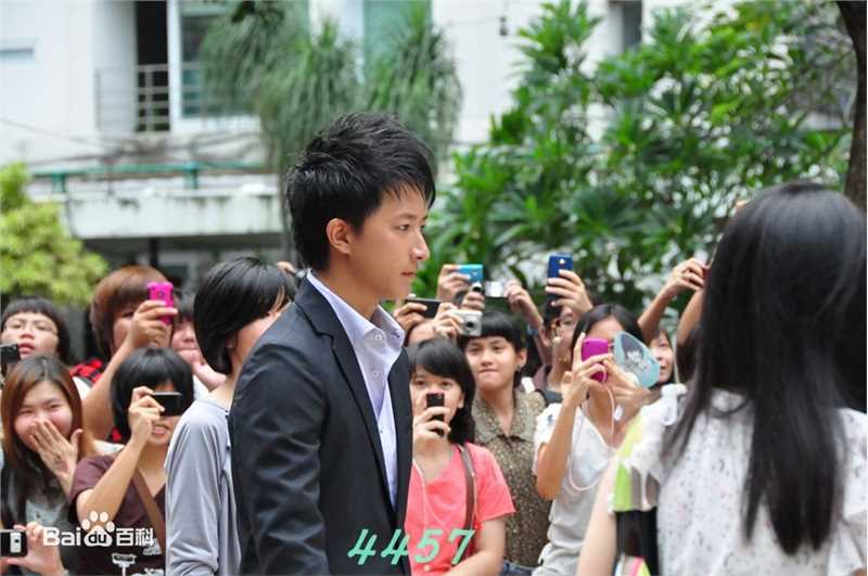 韩庚(Han Geng)2011泰国行壁纸壁纸