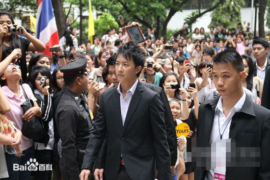 韩庚(Han Geng)2011泰国行壁纸壁纸