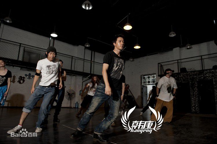 韩庚(Han Geng)演唱会舞蹈排练生活照相册