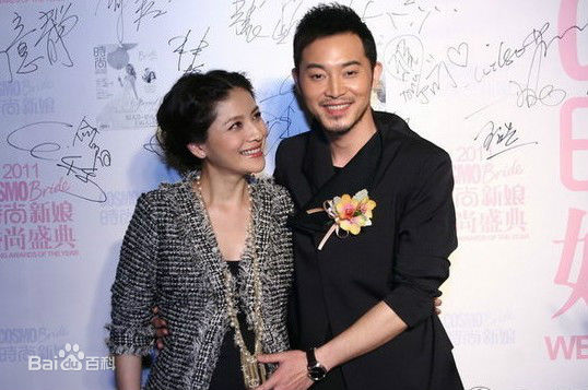 沙溢胡可性感图片壁纸