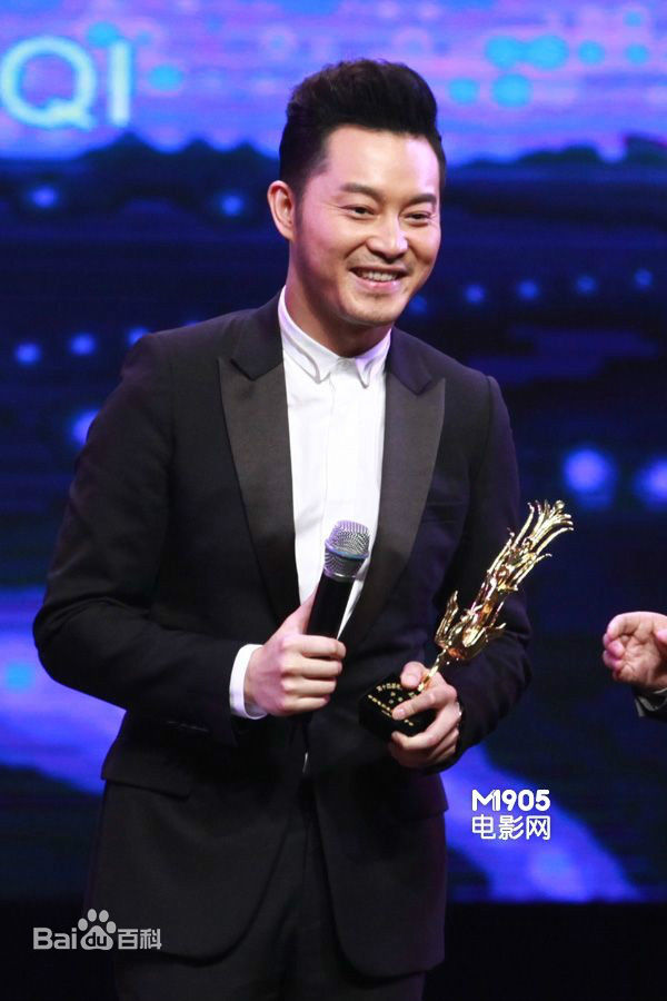 沙溢参加活动等素颜照相册