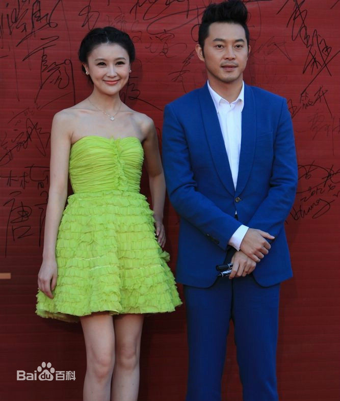 沙溢参加活动等素颜照相册