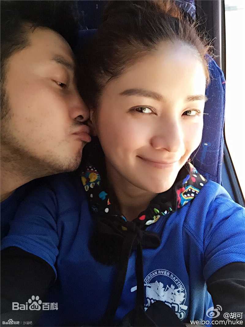 沙溢与家人生活照相册