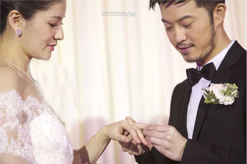 沙溢婚礼素颜照相册