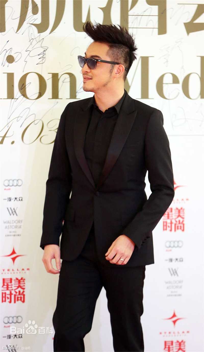 沙溢20140320星美时尚耀世启航酒会壁纸壁纸