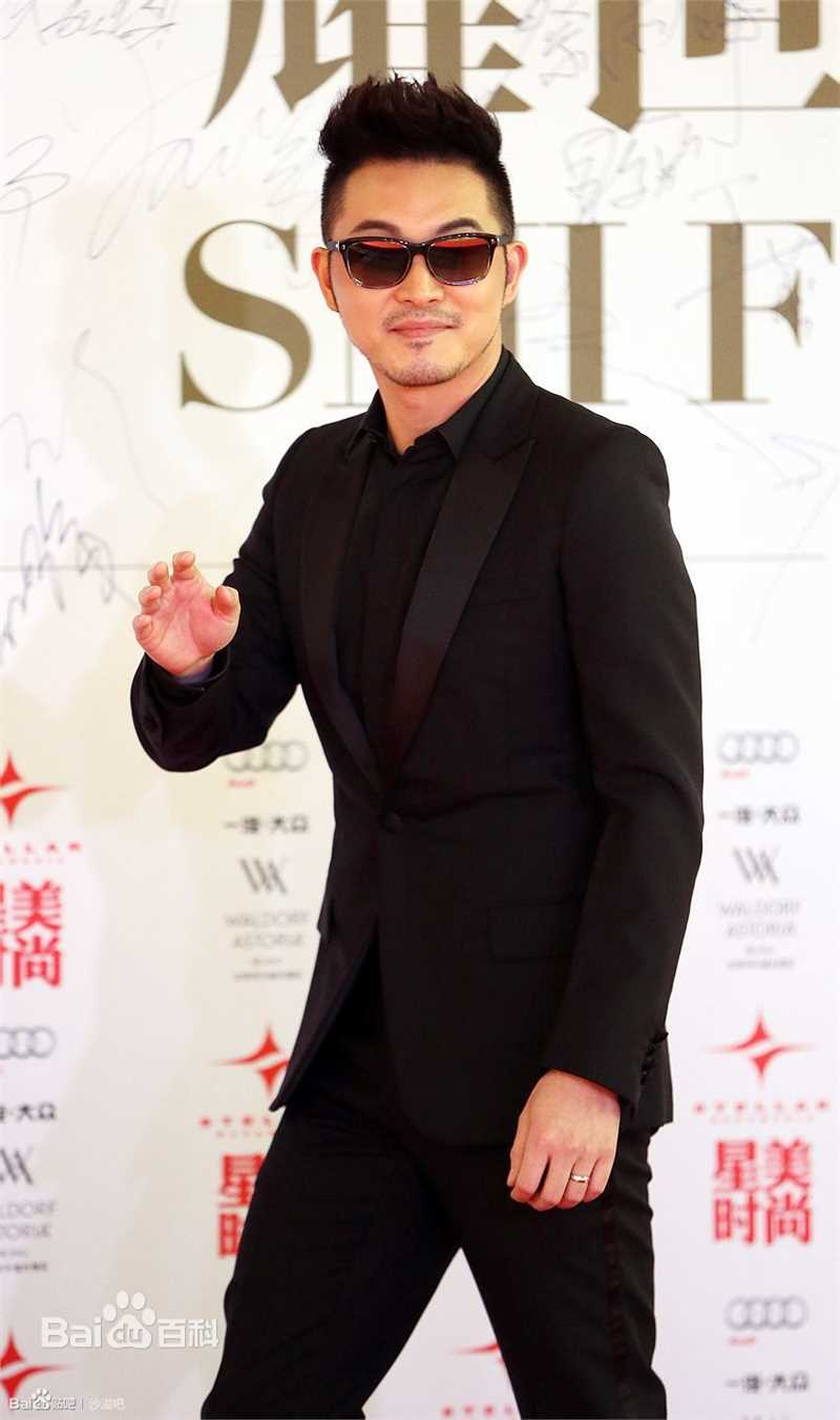 沙溢20140320星美时尚耀世启航酒会壁纸壁纸