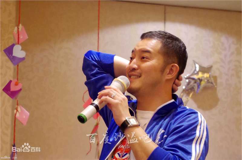 沙溢生日会性感图片图集