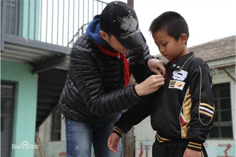 沙溢20101021希望小学梦想空间图册