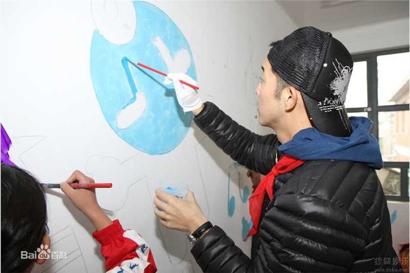 沙溢20101021希望小学梦想空间图册