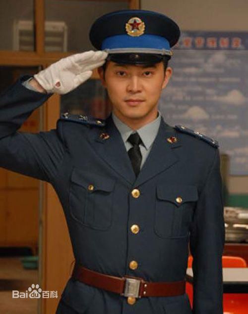 沙溢电视剧炊事班的故事饰演帅胡素颜照壁纸