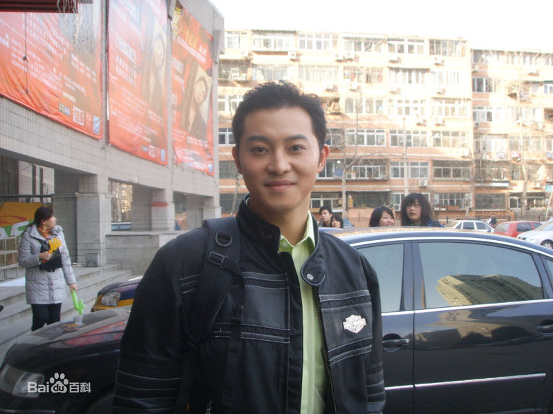 沙溢生活照壁纸壁纸