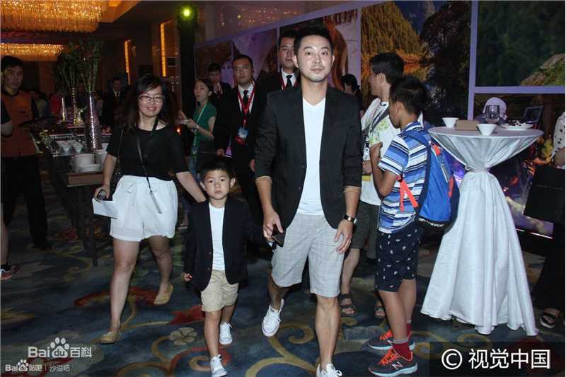 沙溢与儿子壁纸壁纸