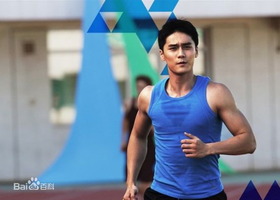 蒋劲夫(Jiang Jinfu)在《一夜惊喜》饰演林志博中的