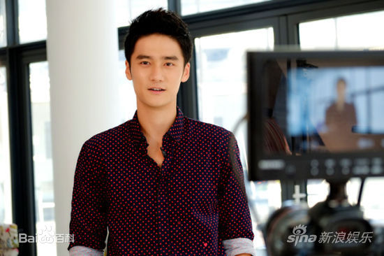 蒋劲夫(Jiang Jinfu)在《一夜惊喜》饰演林志博中的