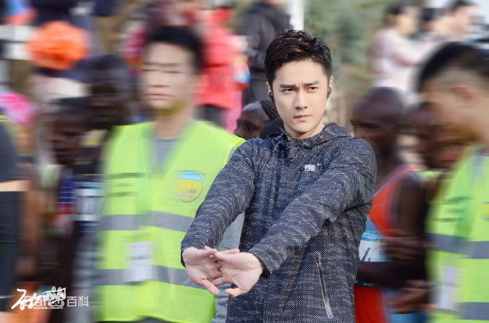 蒋劲夫(Jiang Jinfu)上海松江半程马拉松“为犀牛狂奔”公益跑性感图片图集