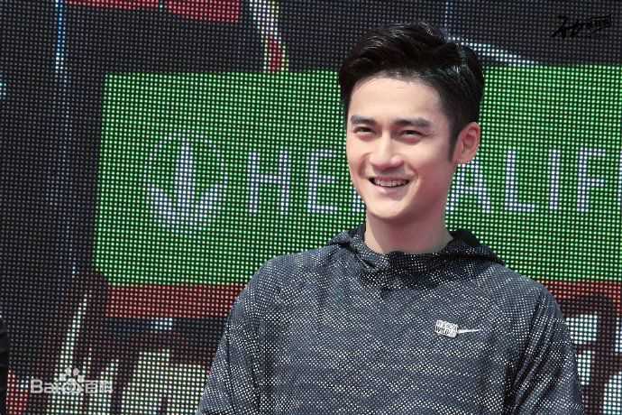 蒋劲夫(Jiang Jinfu)上海松江半程马拉松“为犀牛狂奔”公益跑性感图片图集