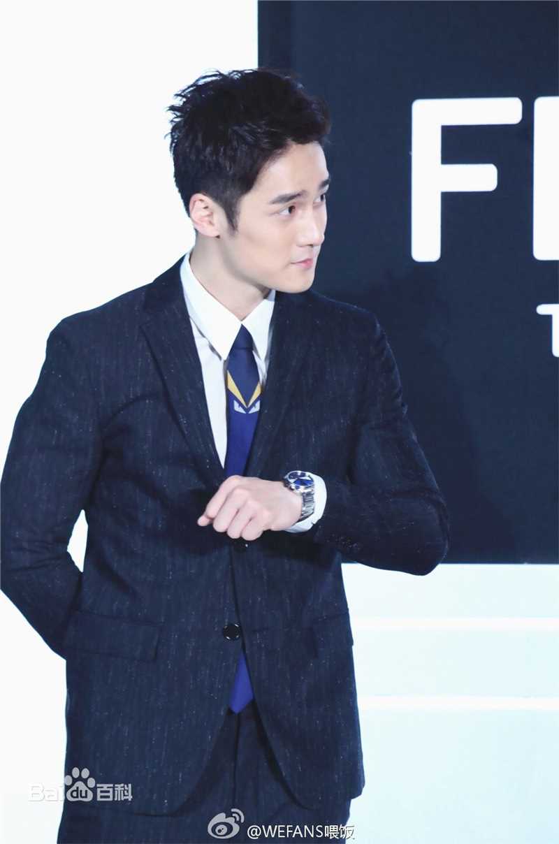 蒋劲夫(Jiang Jinfu)上海FENDI腕表发布会生活照