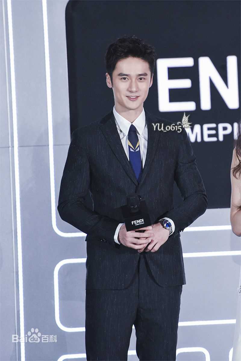 蒋劲夫(Jiang Jinfu)上海FENDI腕表发布会生活照