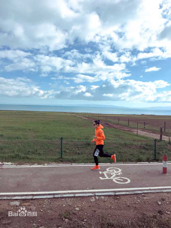 蒋劲夫(Jiang Jinfu)搜狐名人马拉松壁纸壁纸