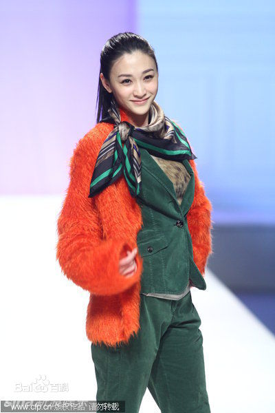 最优质李小冉精彩图册